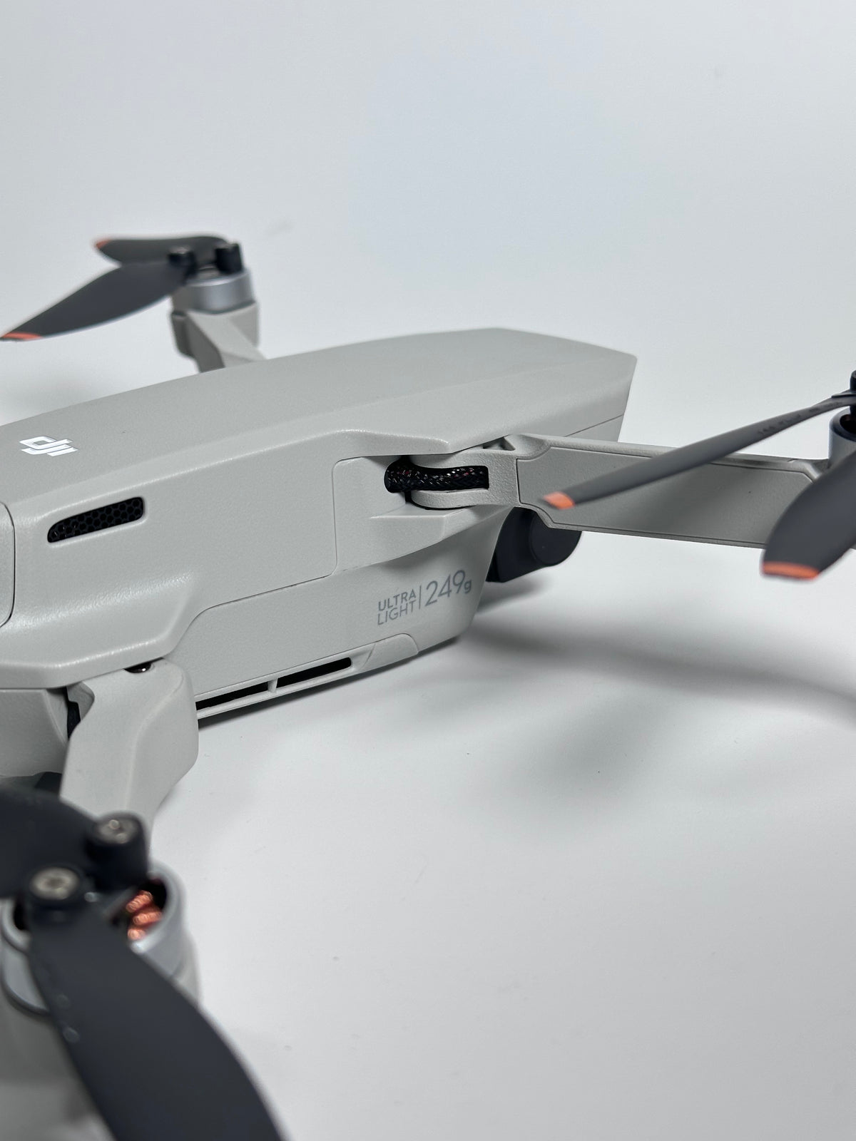 DJI Mini 4K Fly More Combo – Drone 4K Ultra Compacto