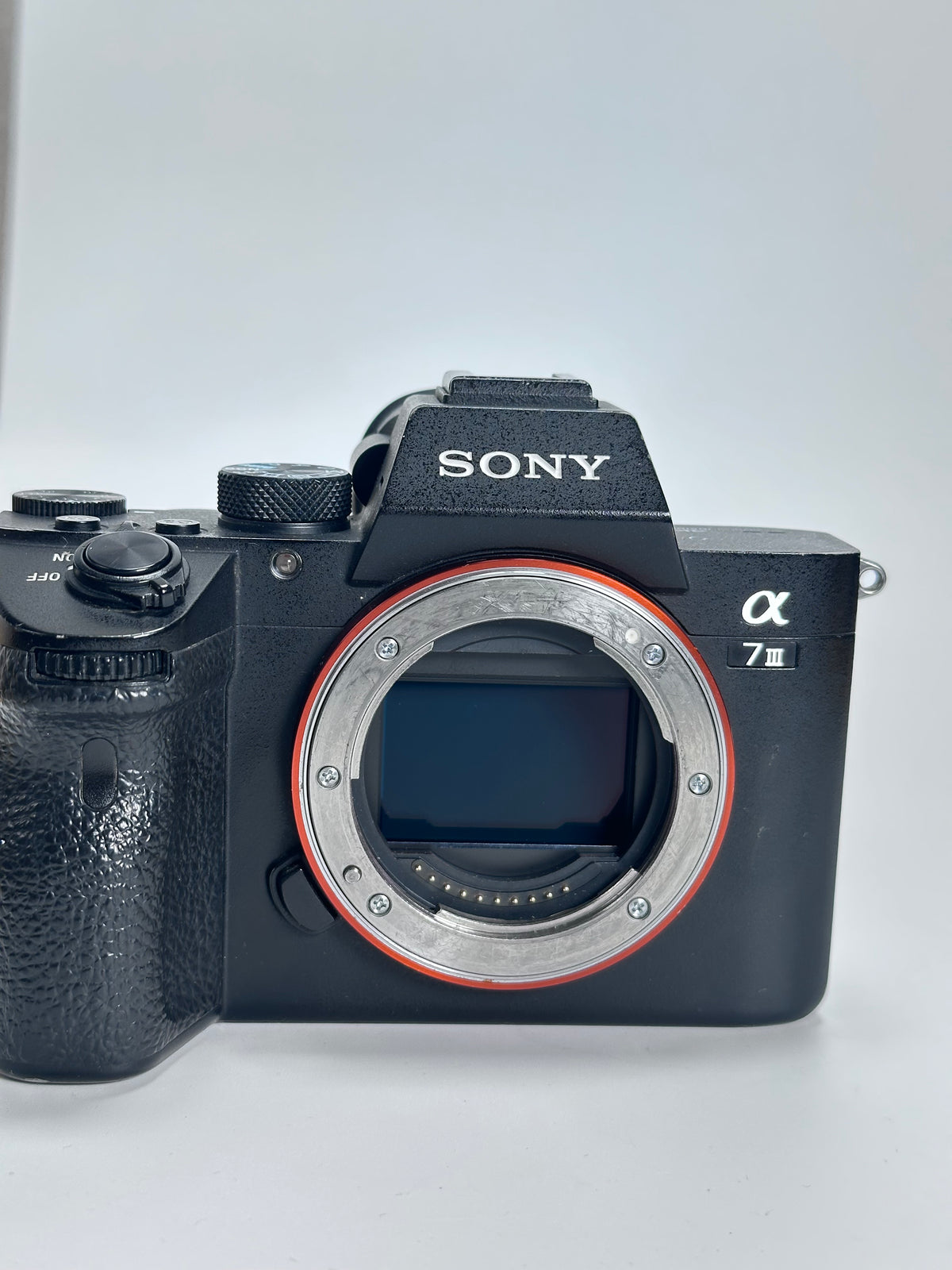 Sony A7 III – Câmara Mirrorless Full-Frame