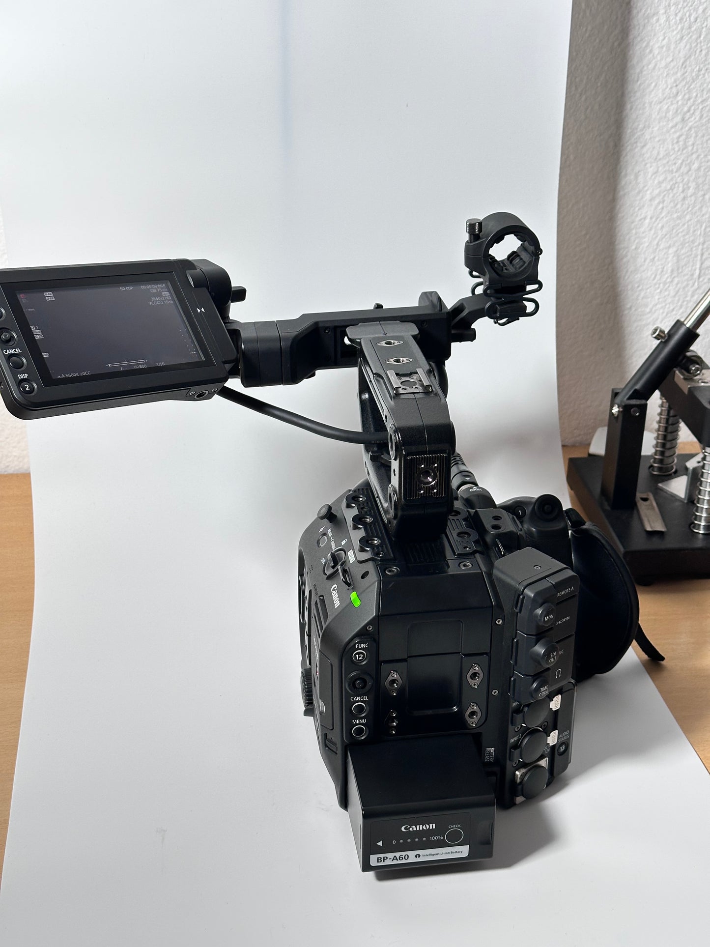 Canon EOS C300 Mark III – Cinema Camera Digital