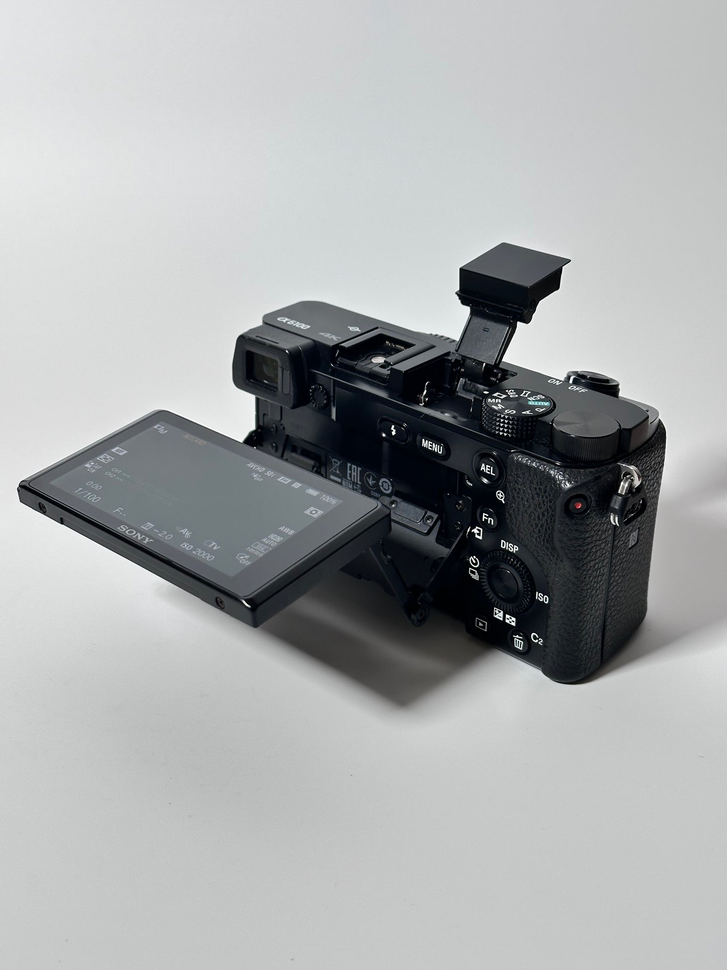 Sony A6100 – Câmara Mirrorless APS-C 4K
