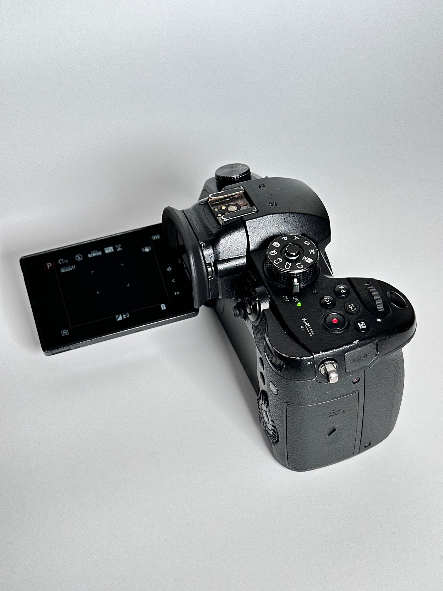Panasonic Lumix GH5 – Câmara Mirrorless 4K Micro Four Thirds
