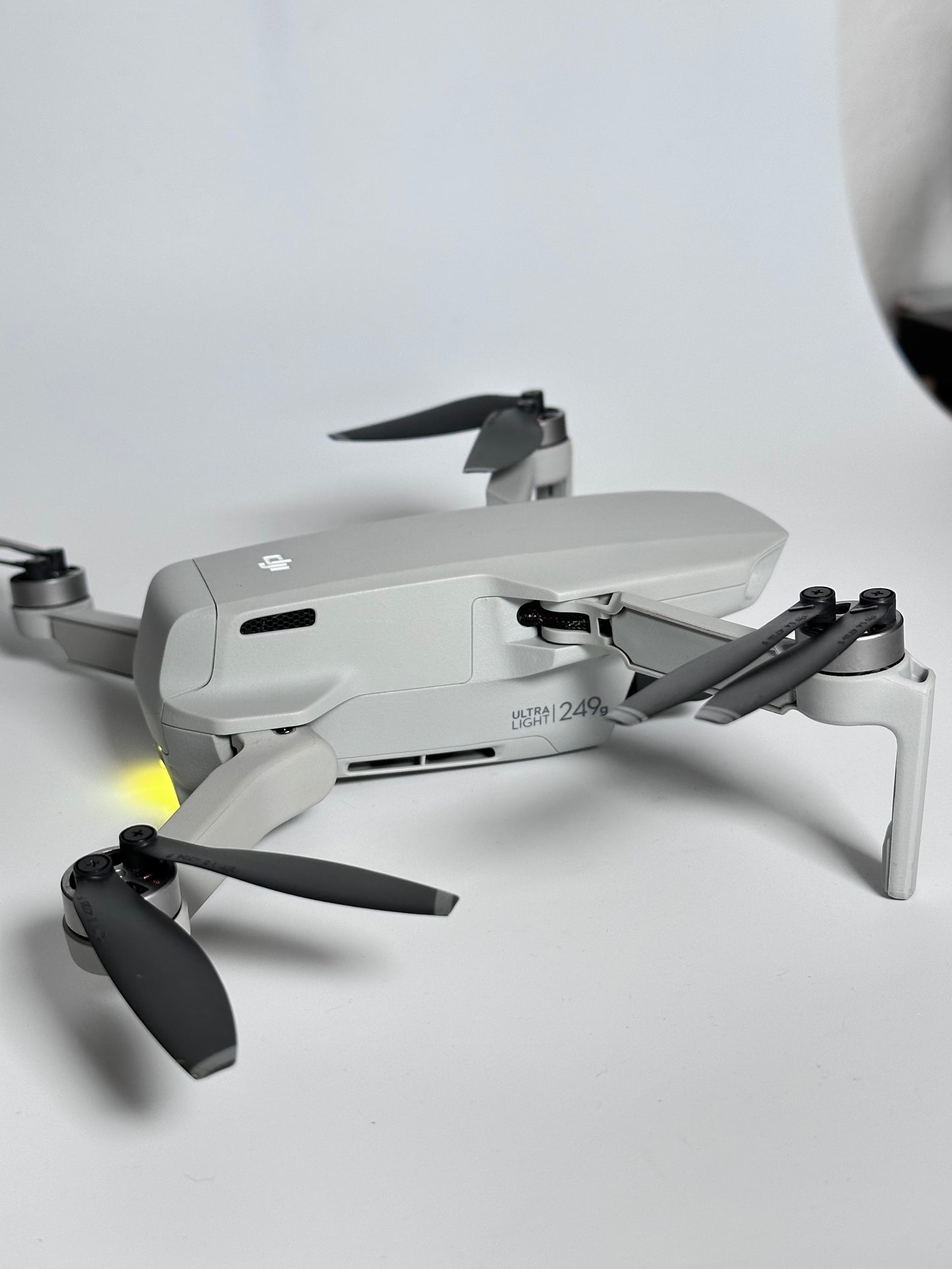 DJI Mavic Mini Fly More Combo – Drone Ultra Compacto