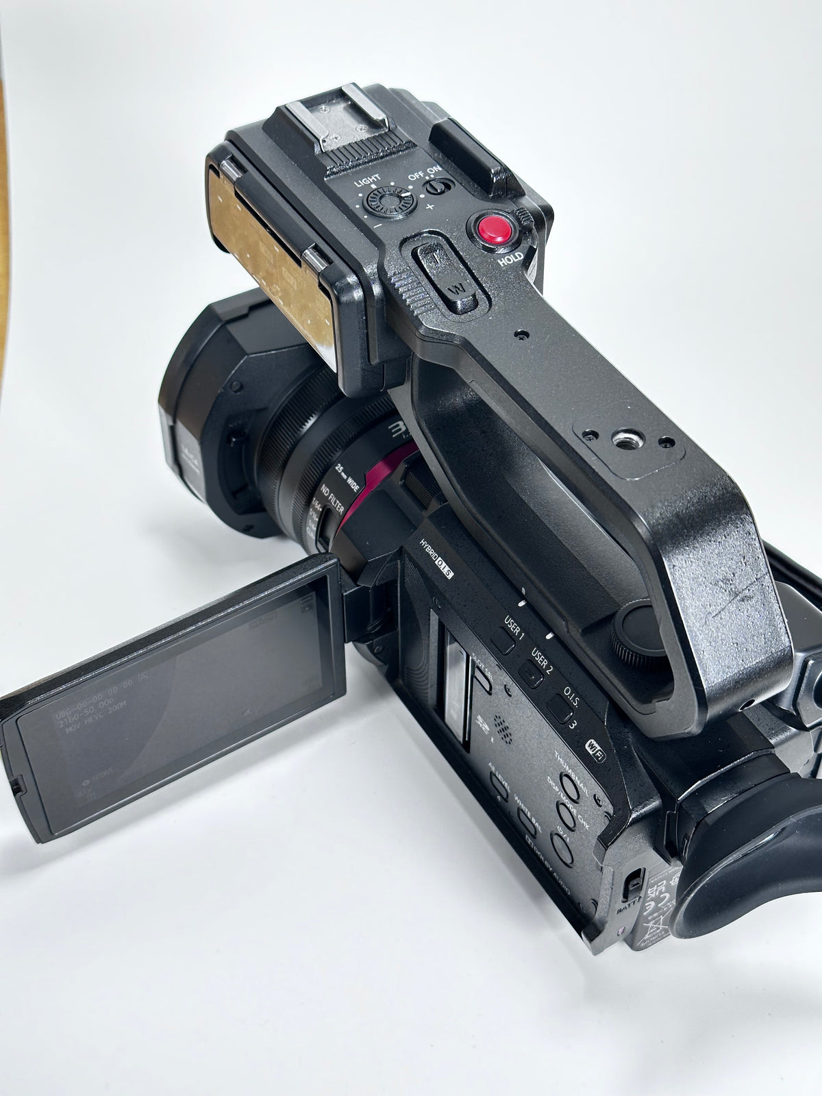 Panasonic HC-X2000 – Câmara de Vídeo Profissional 4K