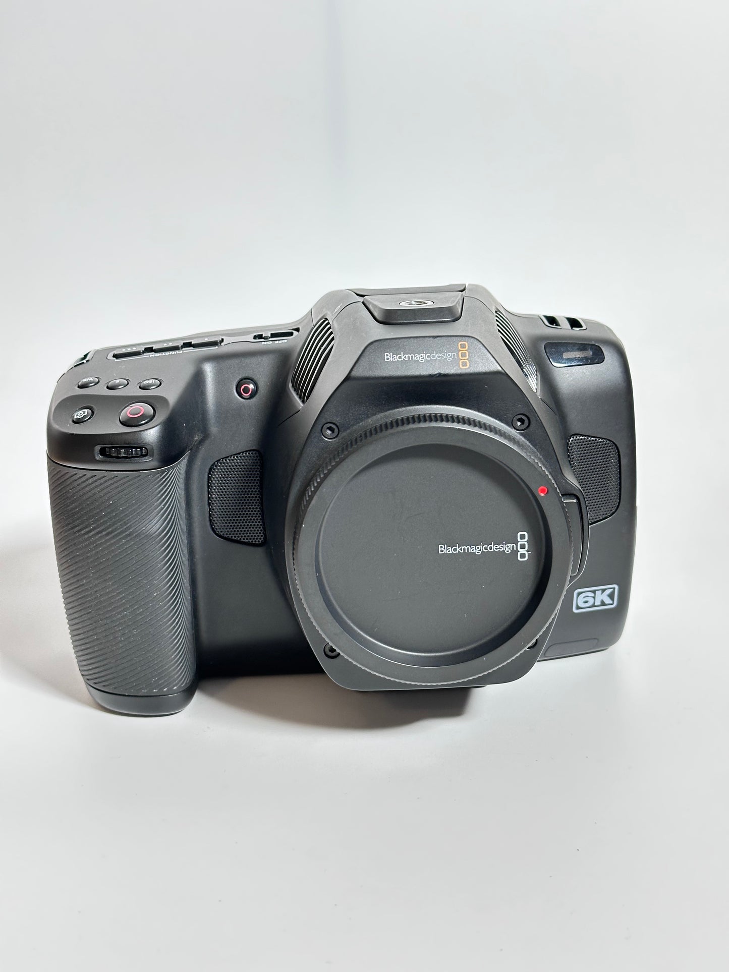 Blackmagic Pocket Cinema Camera 6K Pro – Cinema Camera Digital
