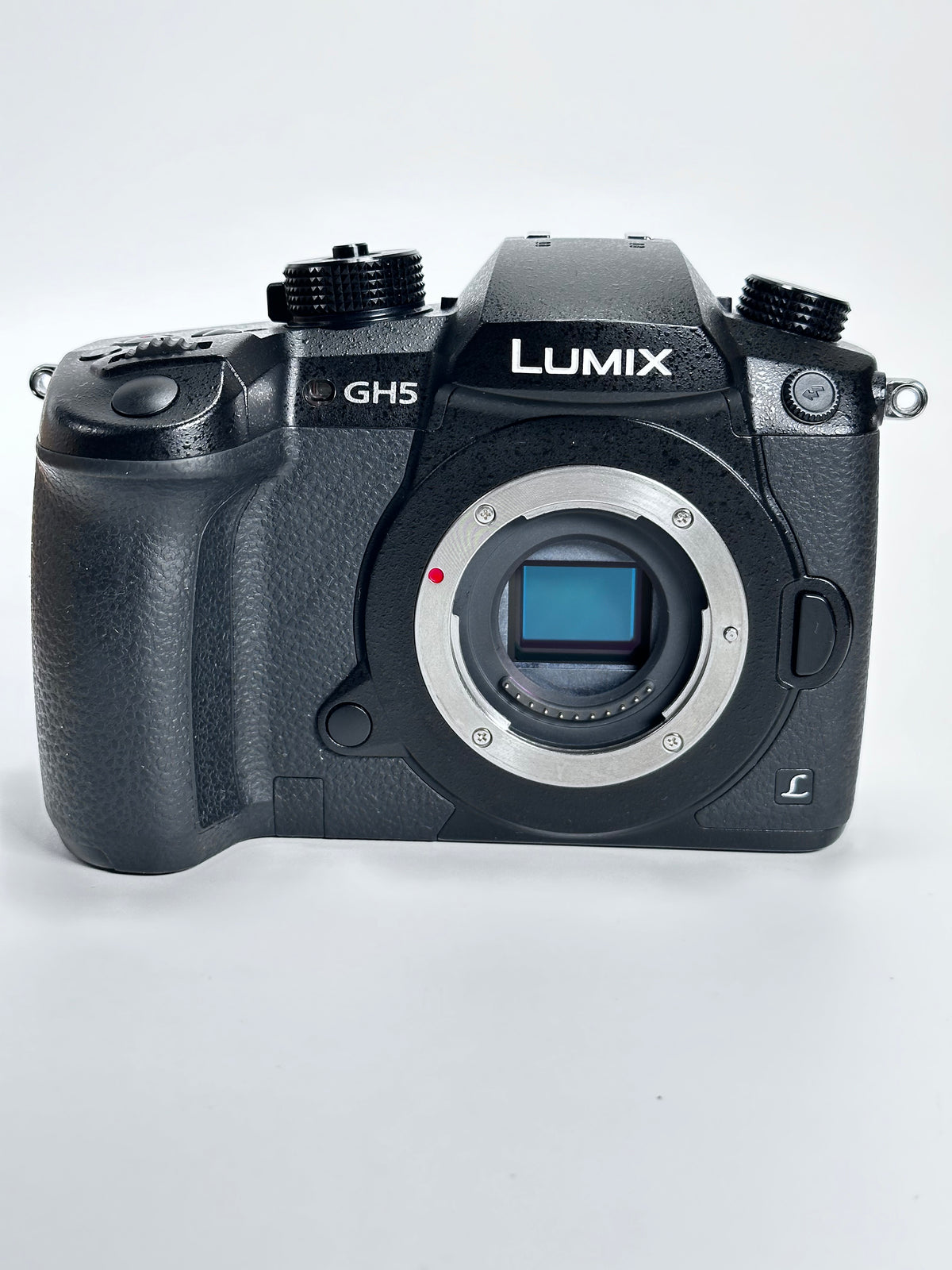 Panasonic Lumix GH5 – Câmara Mirrorless Micro Four Thirds