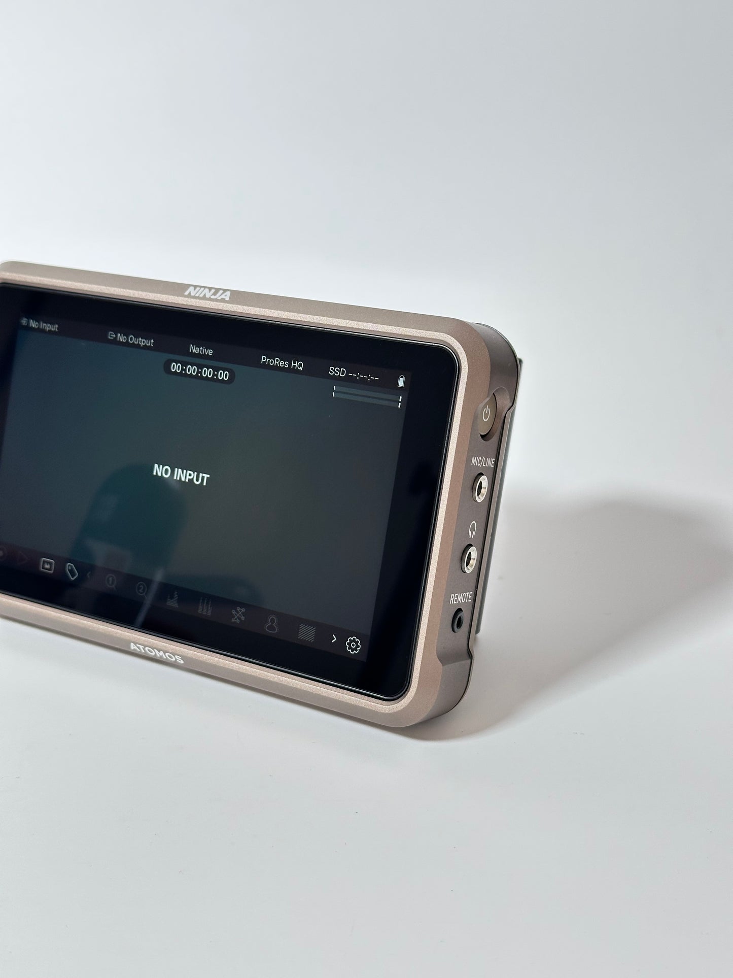 Atomos Ninja V 5.2” – Monitor / Gravador ProRes RAW 6K