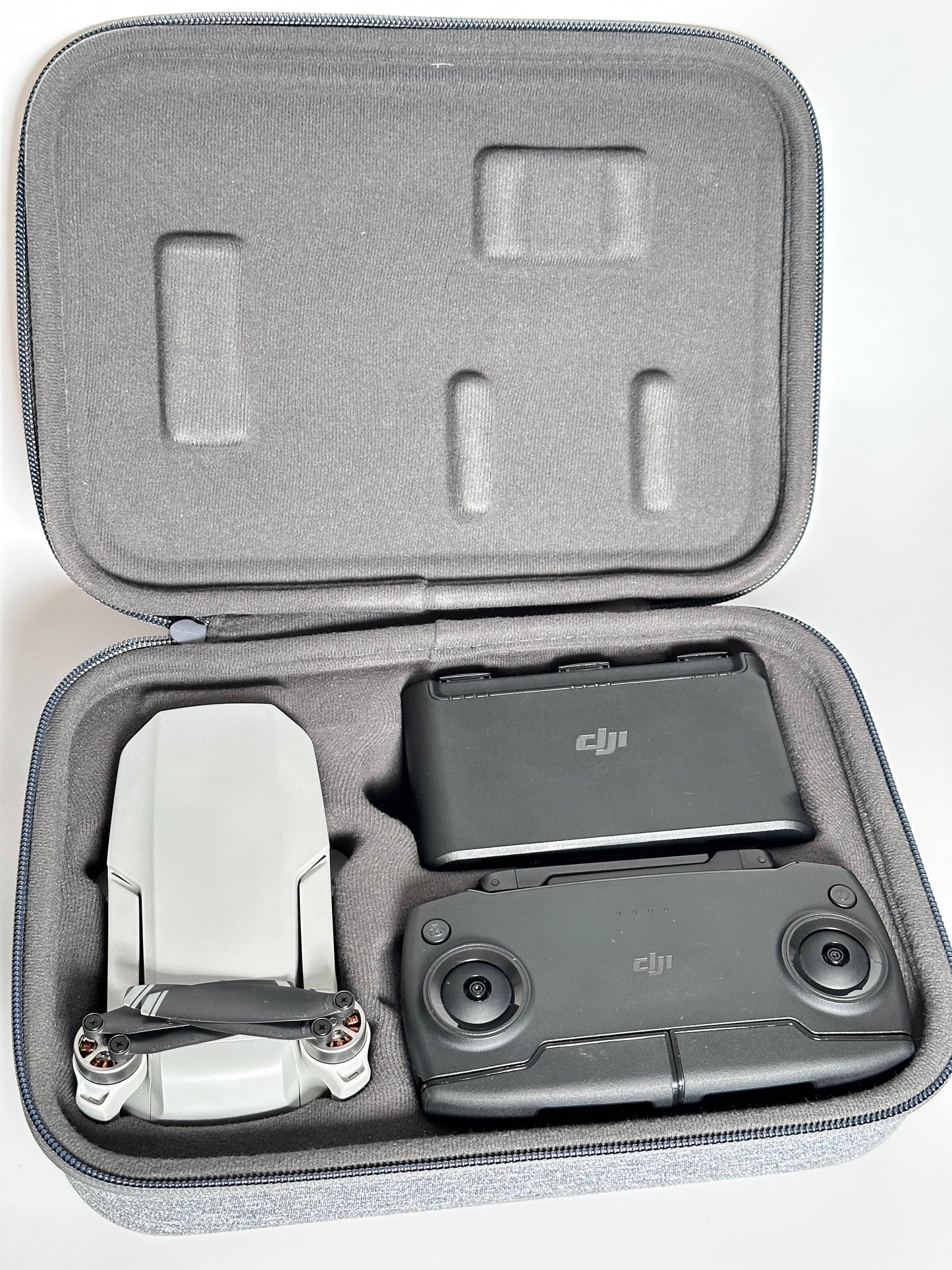 DJI Mavic Mini Fly More Combo – Drone Ultra Compacto