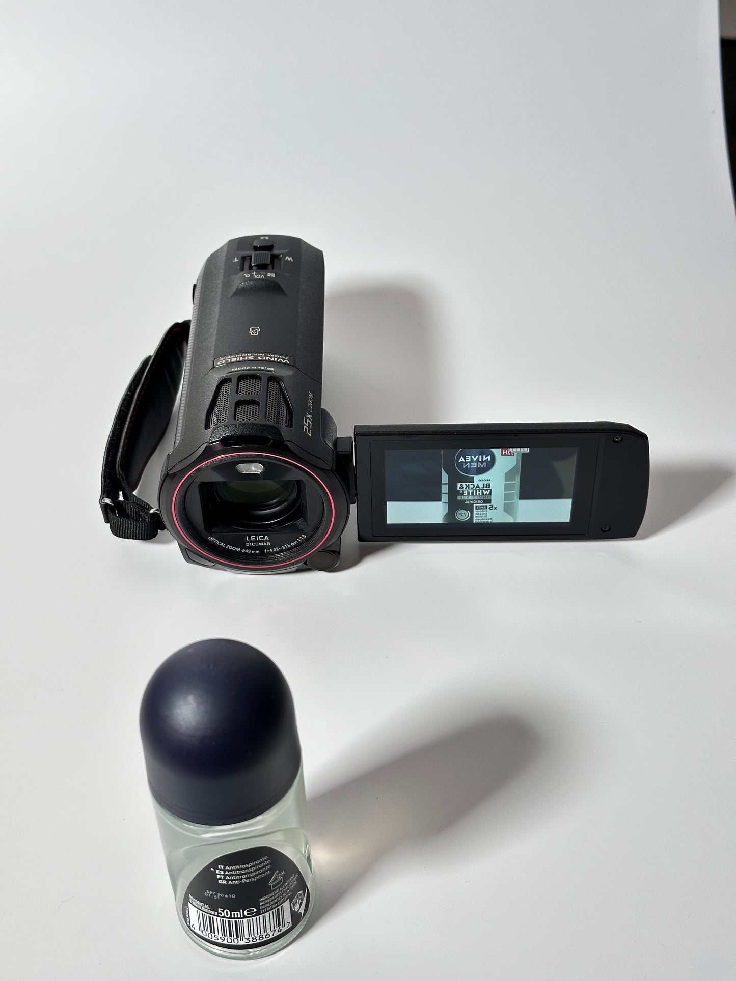 Panasonic HC-VX870 – 4K Video Camera