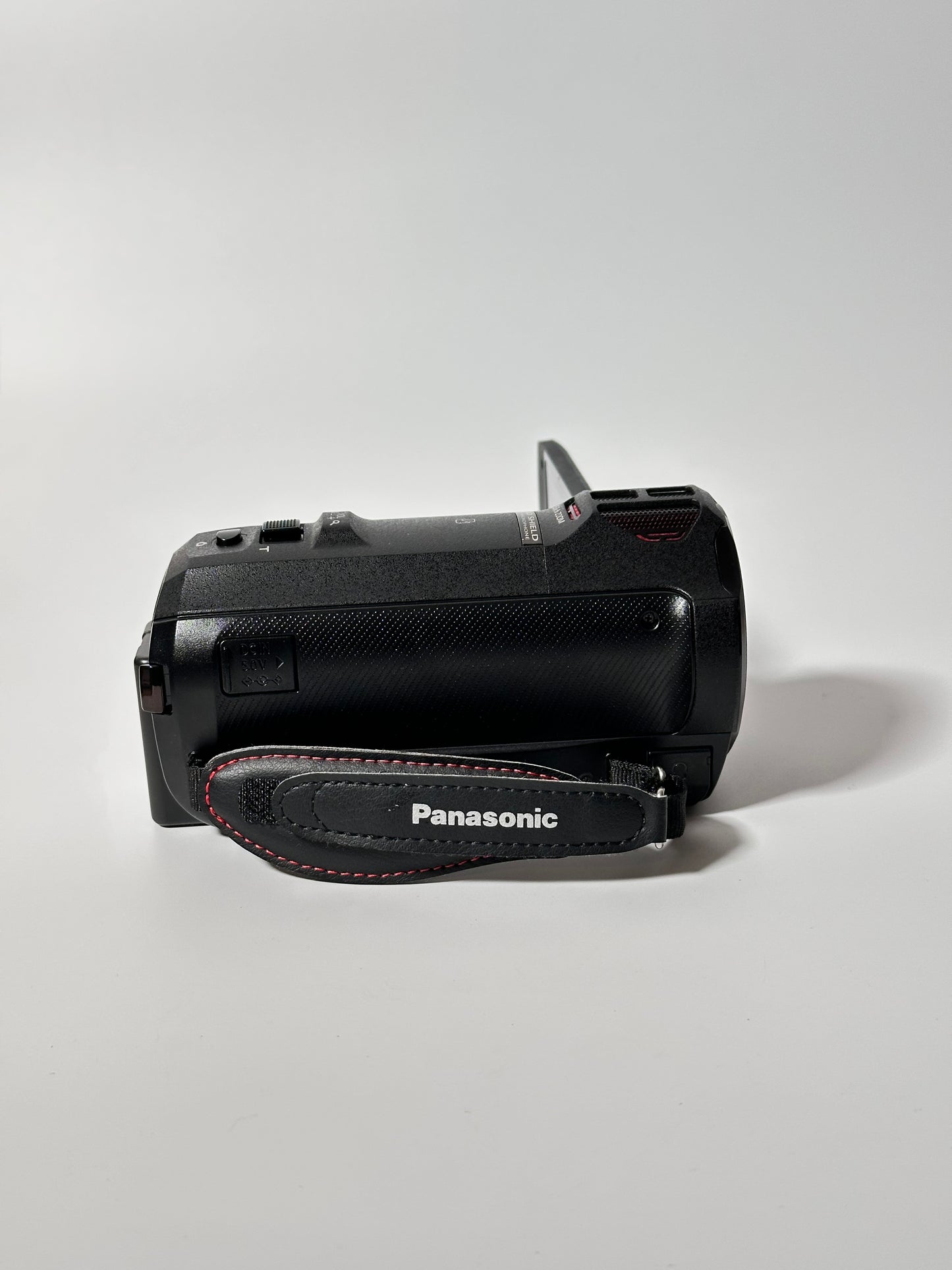 Panasonic HC-VX870 – 4K Video Camera