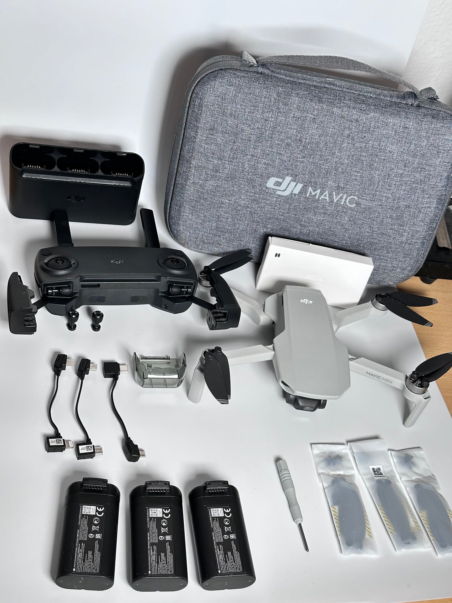 DJI Mavic Mini Fly More Combo – Drone Ultra Compacto