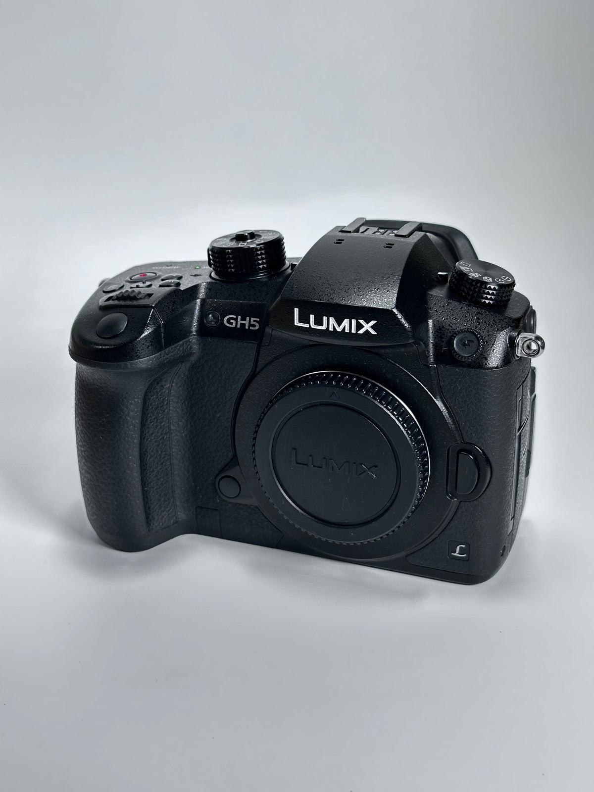Panasonic Lumix GH5 – Câmara Mirrorless Micro Four Thirds