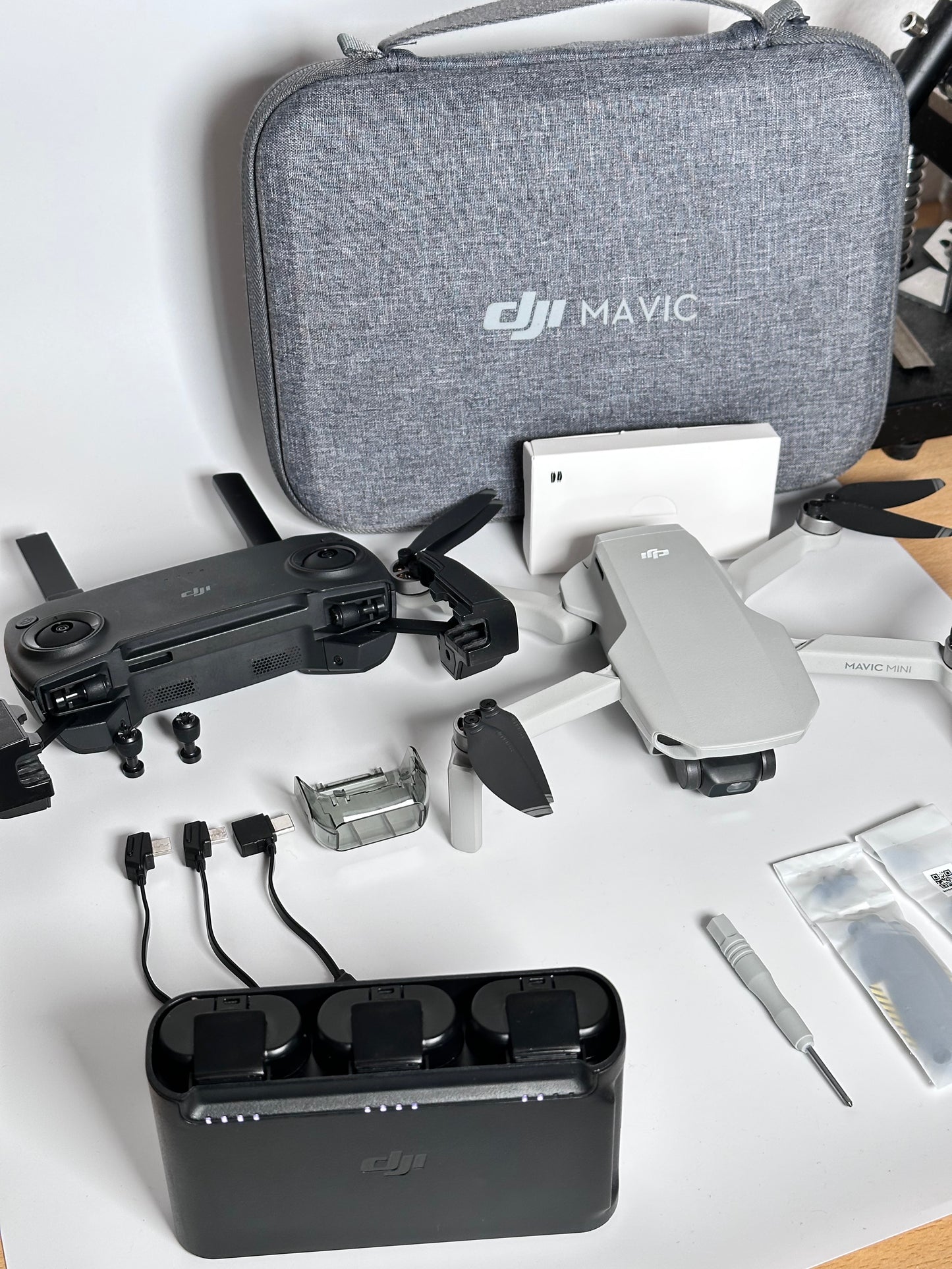 DJI Mavic Mini Fly More Combo – Drone Ultra Compacto
