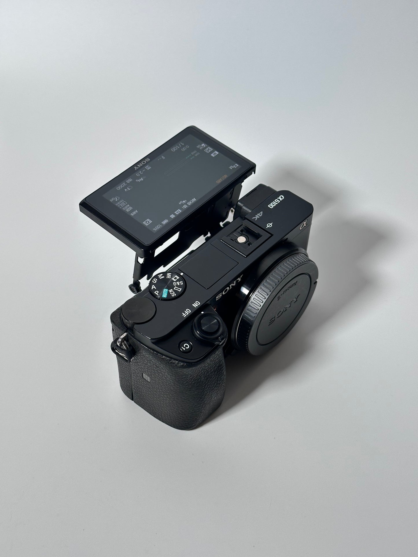 Sony A6100 – Câmara Mirrorless APS-C 4K