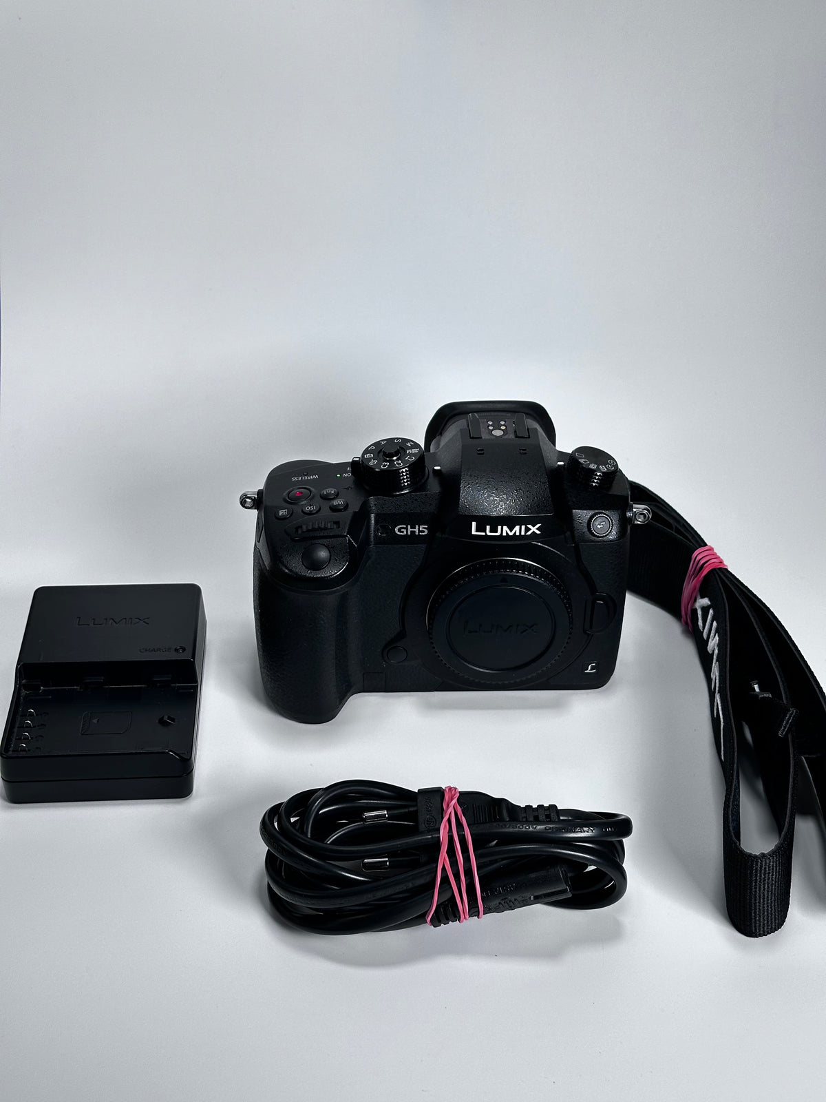 Panasonic Lumix GH5 – Câmara Mirrorless Micro Four Thirds