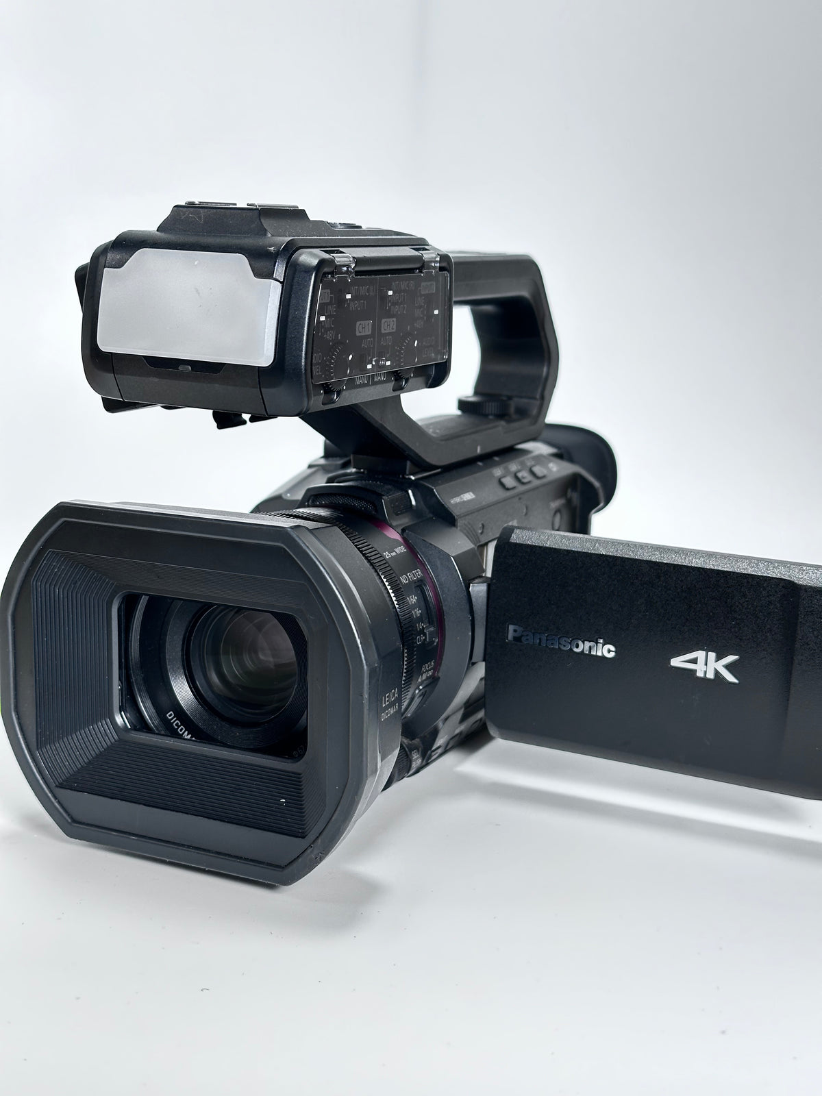 Panasonic HC-X2000 – Câmara de Vídeo Profissional 4K